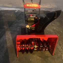 Snowblower Yard Machines  24”