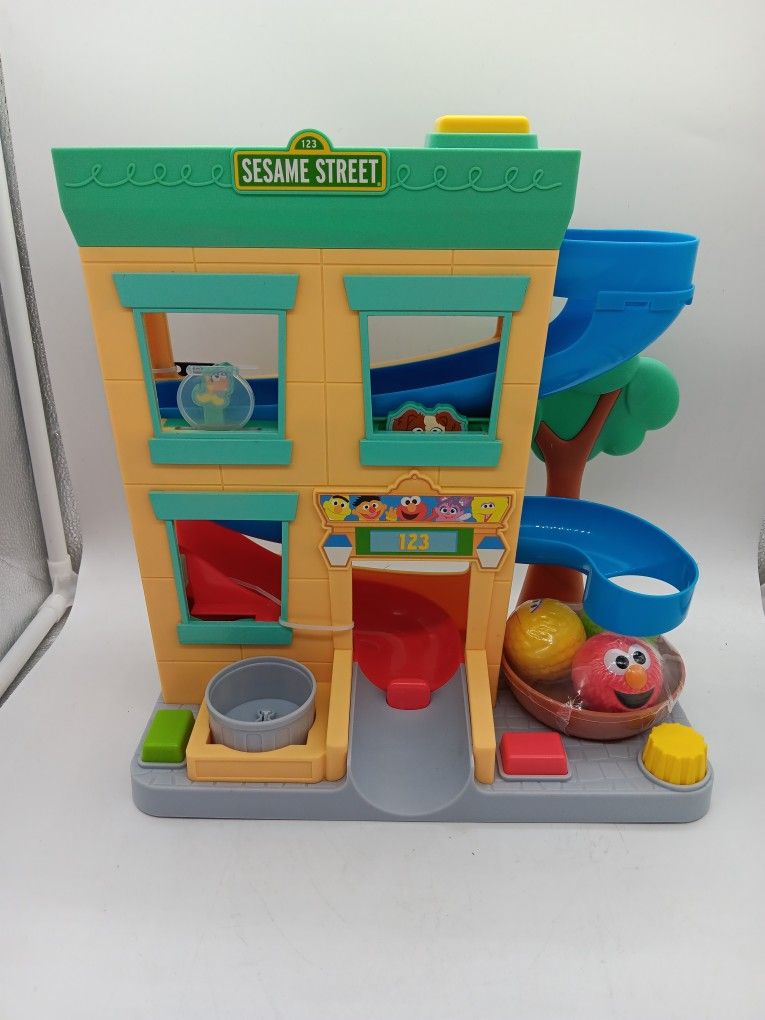 New Sesame Street Round the Neighborhood Kids Ball Play Toy Part Sealed. READ