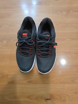 Nike US  Size 9. $20