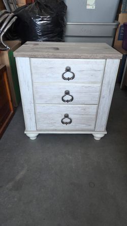 Full Size/ Double bed with Nightstand