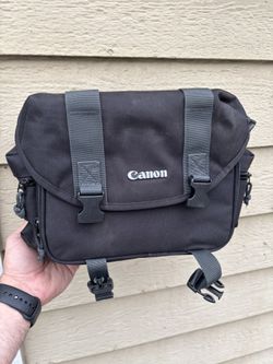 CANON 300DG Digital  Gadget Bag