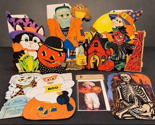 Halloween Die-Cut Decoration Bundle — Vintage  1940 & 1988 Pieces