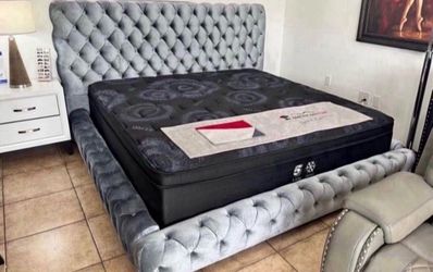 NEW IN BOX- King & Queen Size Grey Platform Bed Frame with Buttons