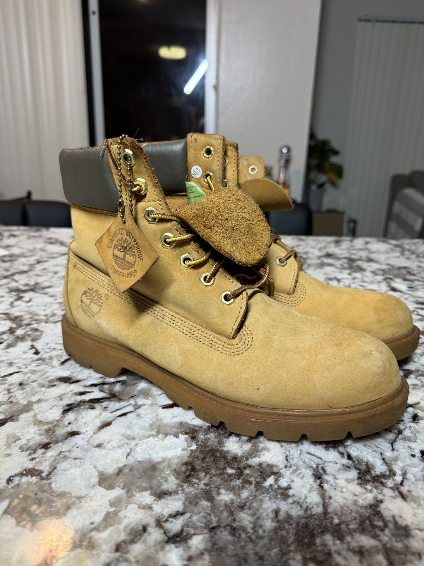 timbs size 9.5 M