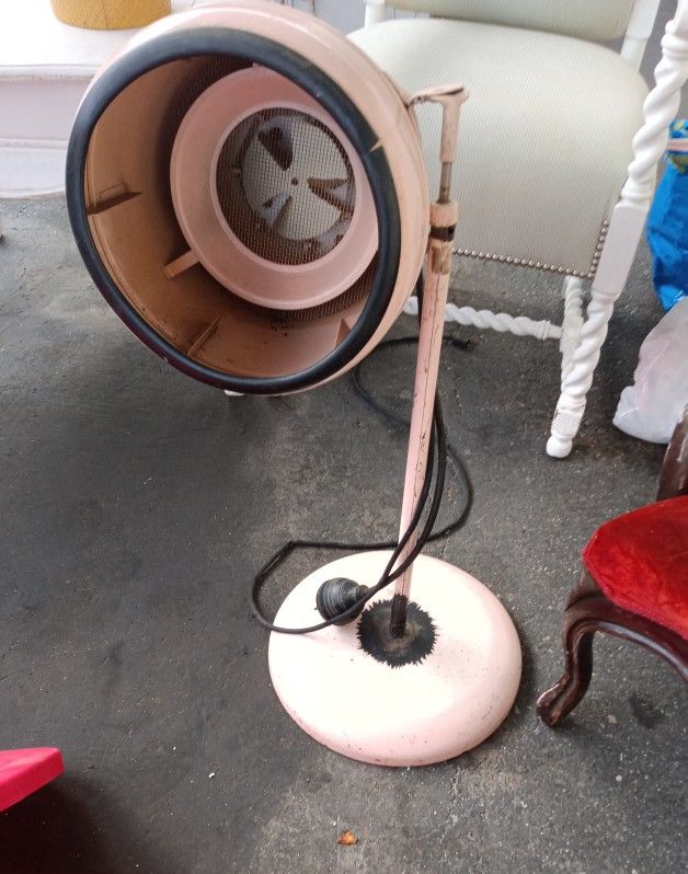 Vintage 1950's Hair Dryer & Blow Dryer Memorabilia