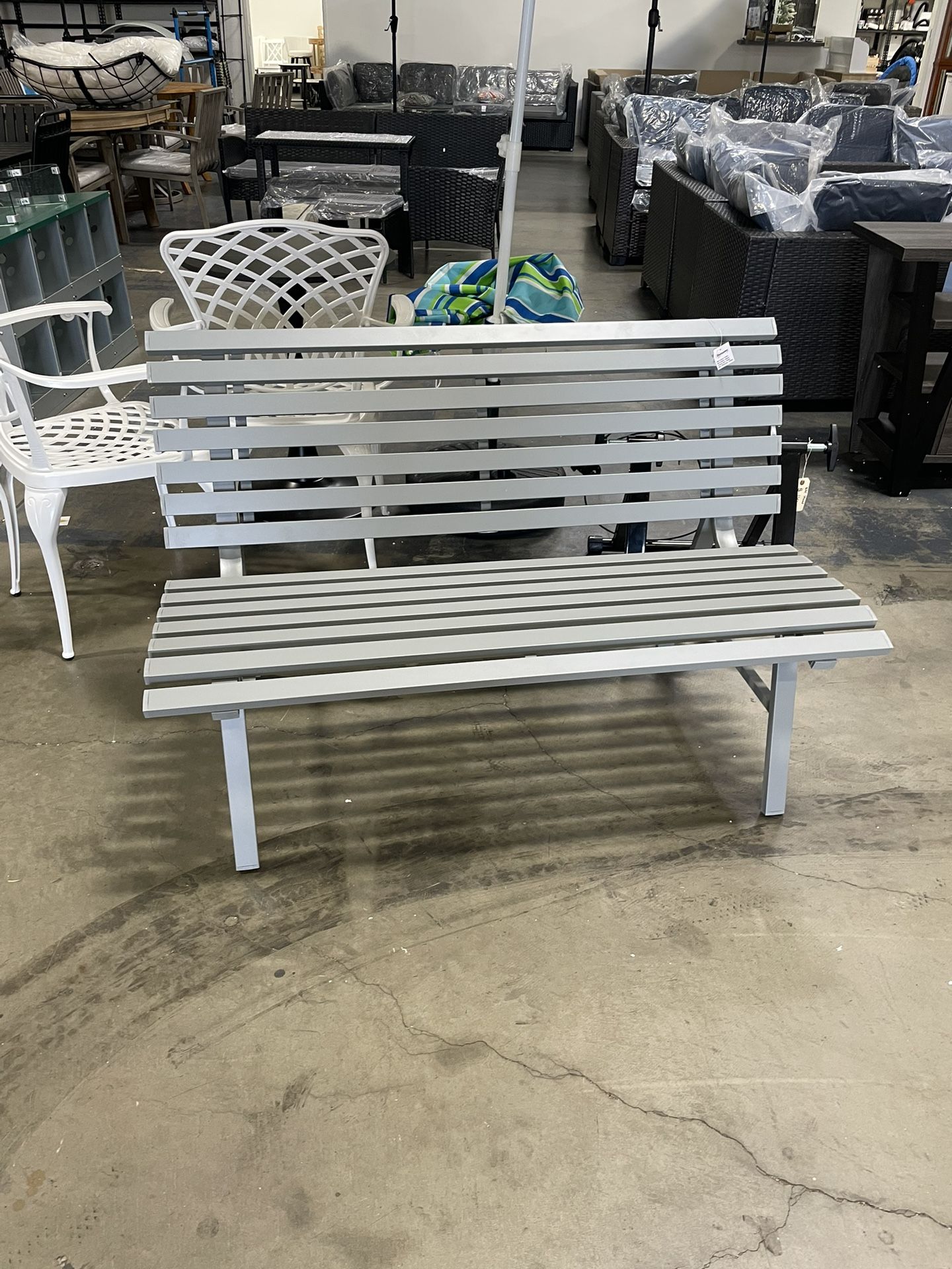 Assembled New Outsunny 48.5" Garden Bench, Outdoor Patio Bench, Lightweight Aluminum Park Bench