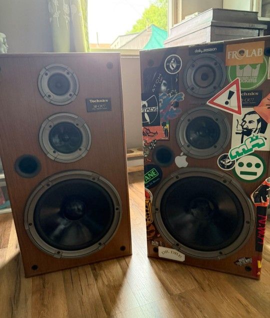 Vintage Technics SB-CR77 Speakers