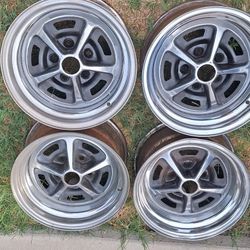 Mustang Falcon Fairlane Comet 4 14x7 Rims