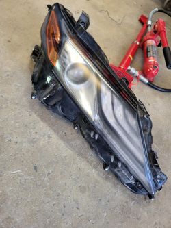 Camry headlight