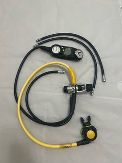 Aeris Atmos 2 Scuba Regulator Set