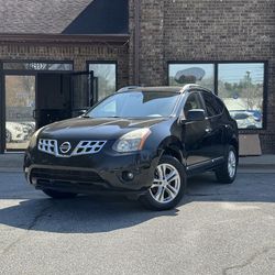 Well-Maintained 2011 Rogue AWD - Black, 24 MPG Beast!