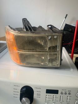 07-14 sierra headlight