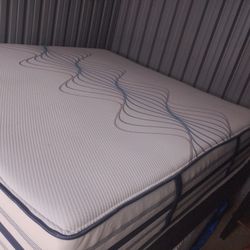 Beauty Rest King Hybrid Mattress Soft