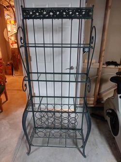 Beautiful Large Baker's Rack/Bar