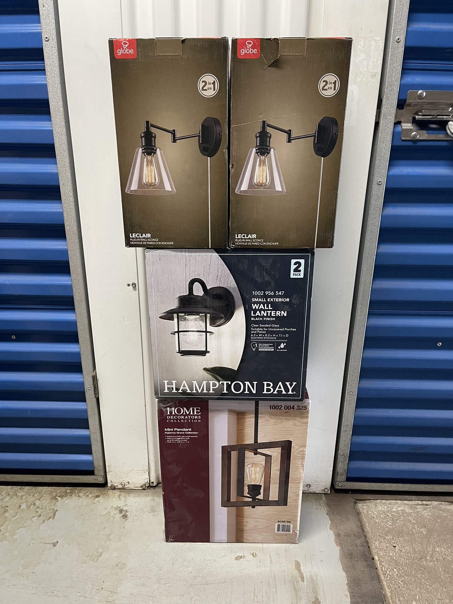 Outdoor Lights. New In Box