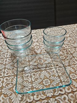 Pyrex Clear Glass Bowls and Rectangle Set