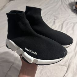 balenciaga size 8, authentic, no box