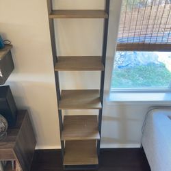 📦 Ladder Bookshelf – Metal + Wood Design