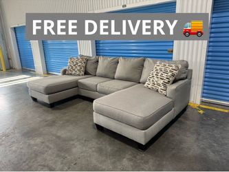 Large Double Chase Sectional Couch free delivery
