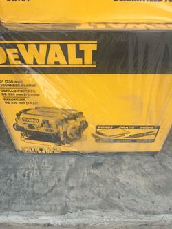 Dewalt 15 amp 13inch Planner DW735