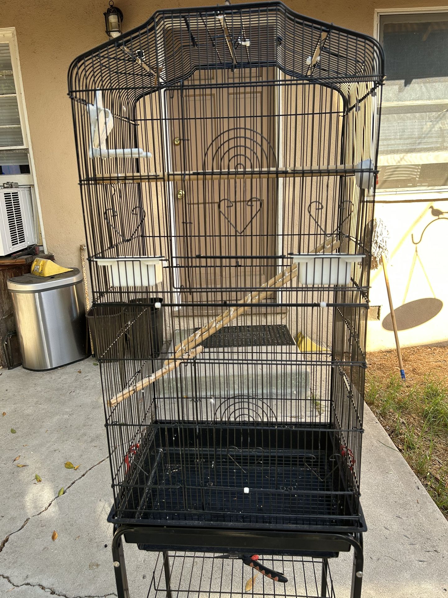 BIRD CAGE WITH STAND AND WHEELS