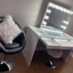 White impressions vanity and stool $500