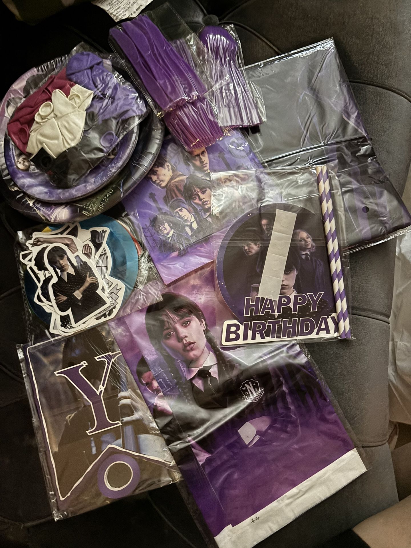 Wednesday Birthday Set