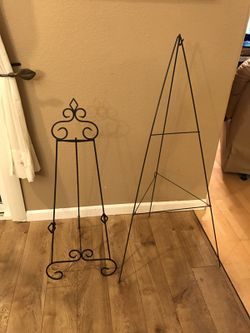 Art holder