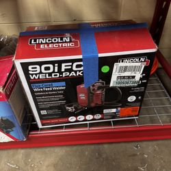 Lincoln Electric WELD-PAK 90i FC Flux-Cored Wire Feeder Welder (No Gas)