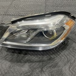 2013-2016 Mercedes Benz GL450 OEM LH Headlight