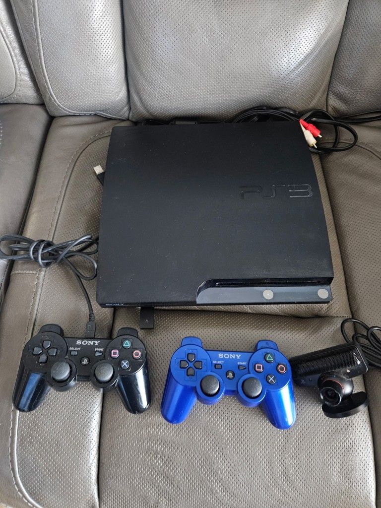 PS3 Complete Game Located In Mesa Crossroads Main Street and Gilbert Rd