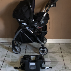 LIKE NEW GRACO CADDY STROLLER AND CAR SEAT!!!!