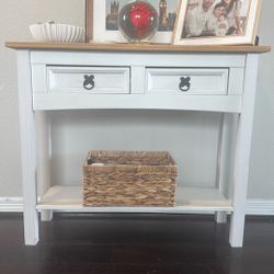 Entryway Table / Console Table 