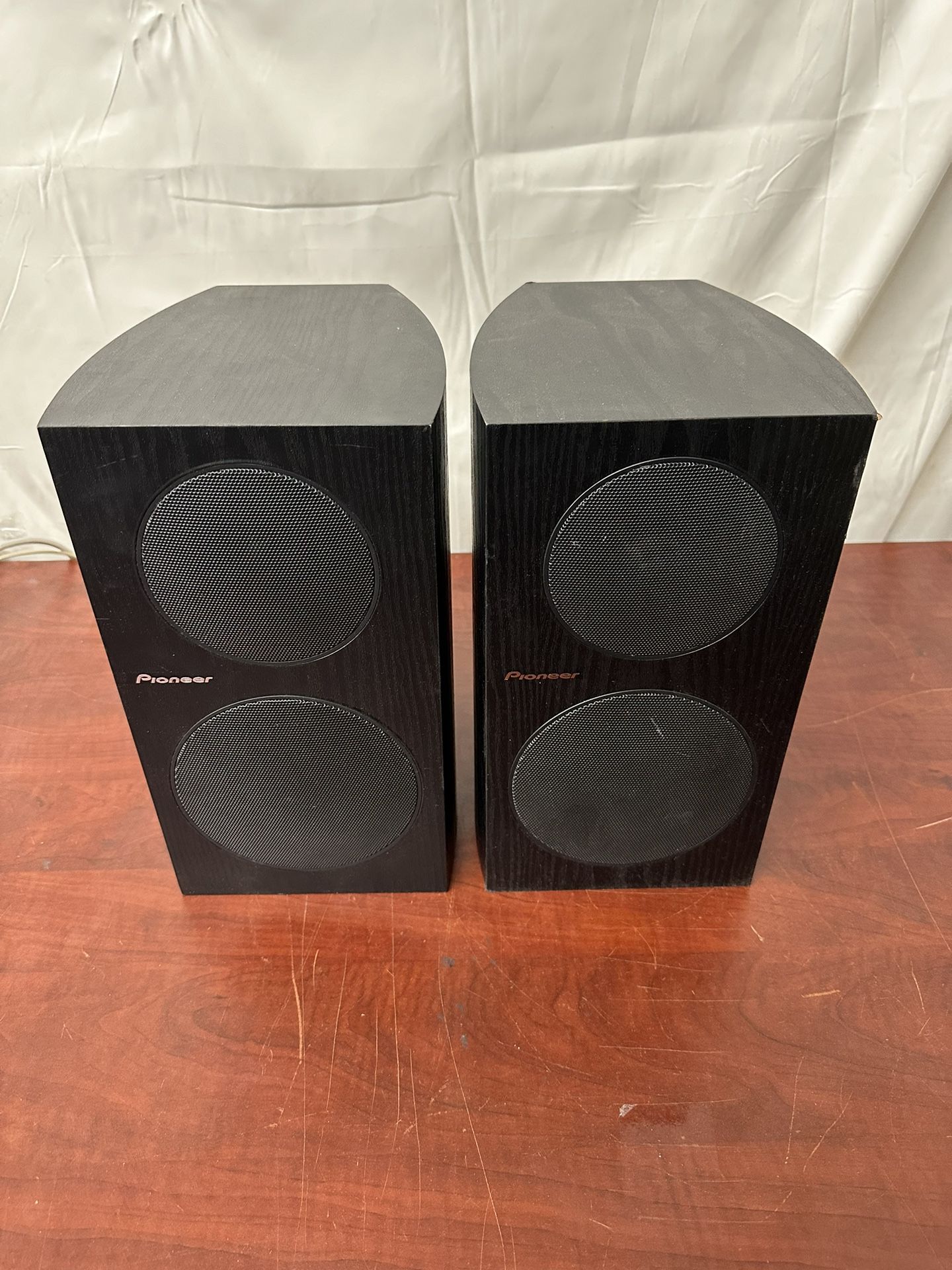 Andrew Jones Designed Pioneer SP-BS21-LR Speakers 