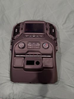 2023 Chevrolet Silverado Dash