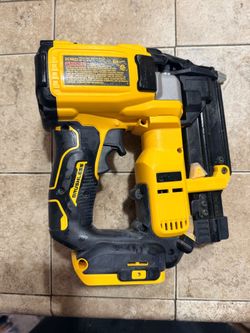 DEWALT DCN623 Brushless Finish Nailer