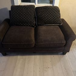 Free Couch 
