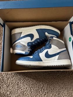 Air Jordan 1 “true blue”