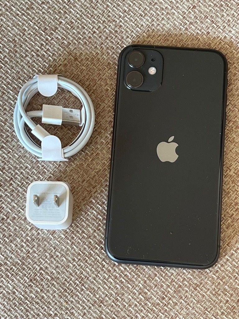 iPhone 11 , Factory Unlocked,  Excellent Condition Like New 