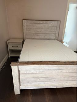 Bed Room Set W/Mattress