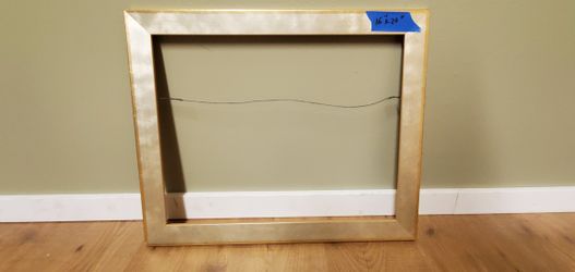16x20in frame silver and gold