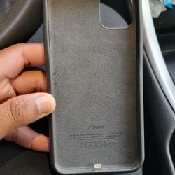 Apple iPhone 11 Pro Max Smart Battery Case