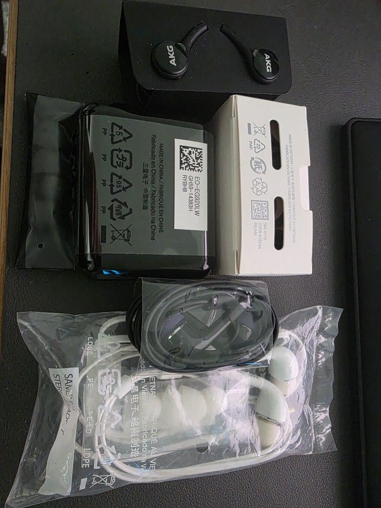 Headset Earphones Wired Earbuds Roku