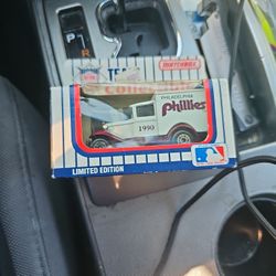 Limited EDITION PHILLIES 1990 MATCHBOX