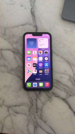 iPhone 13 128gb unlocked Green Used