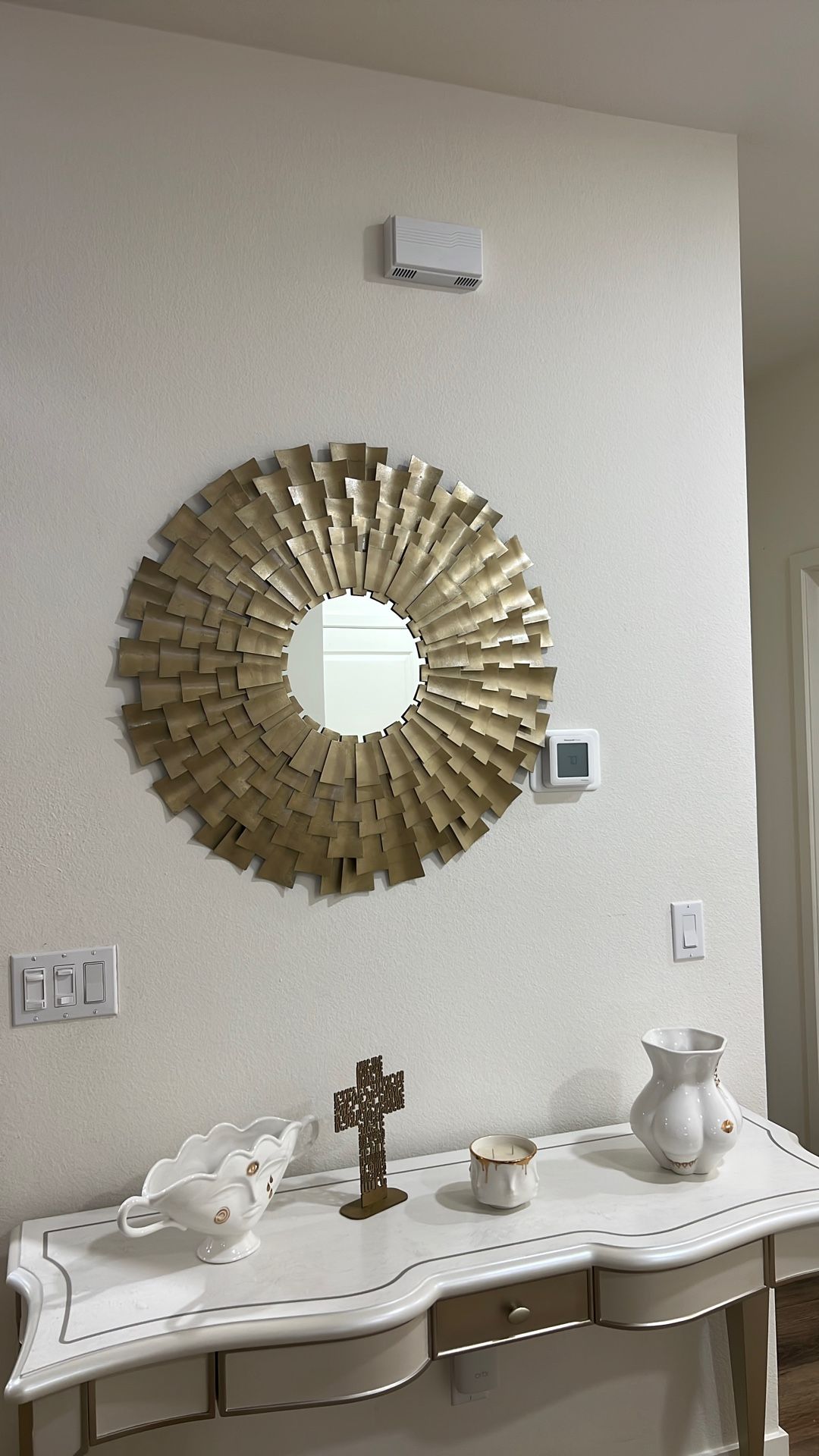 Mirror 
