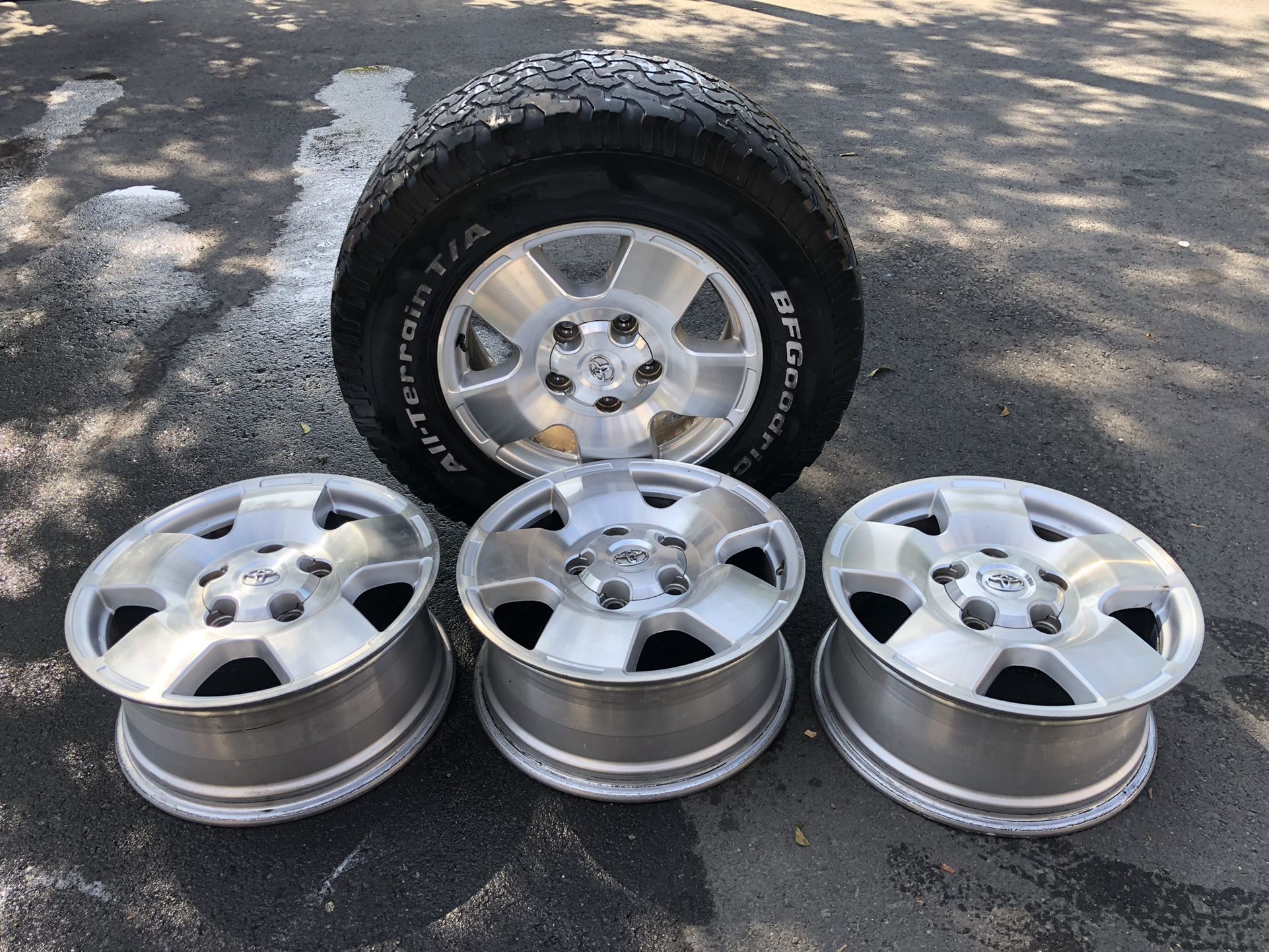 Toyota Tundra Wheels 