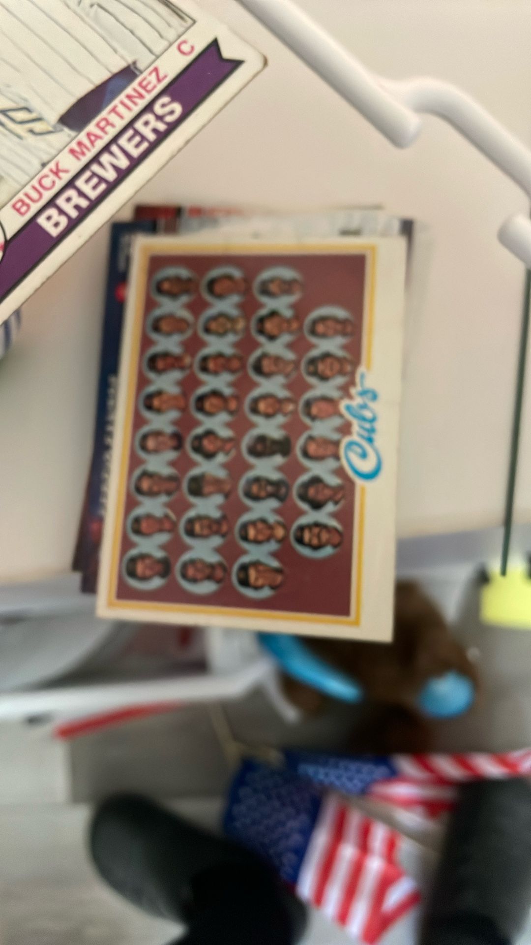 Over 20 newer baseball cards