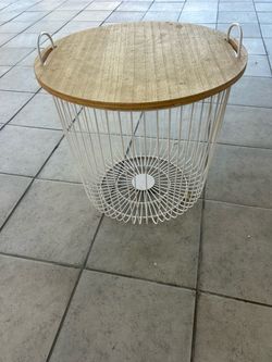 Storage bin