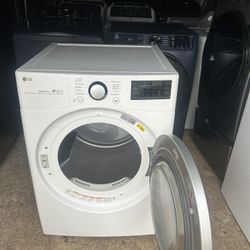Electric dryer lg 7.0cu ft used with 3 months warranty include delivery and installation first floor